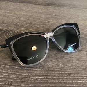 NWT Givenchy polarized sunglasses!